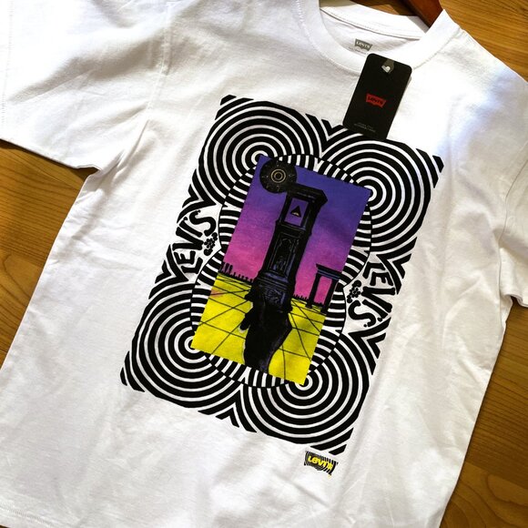 RETRO Levi & Co Vintage NWT Shop Revival T-Shirt. Relaxed Fit Graphic Art Tee. - Picture 9 of 10